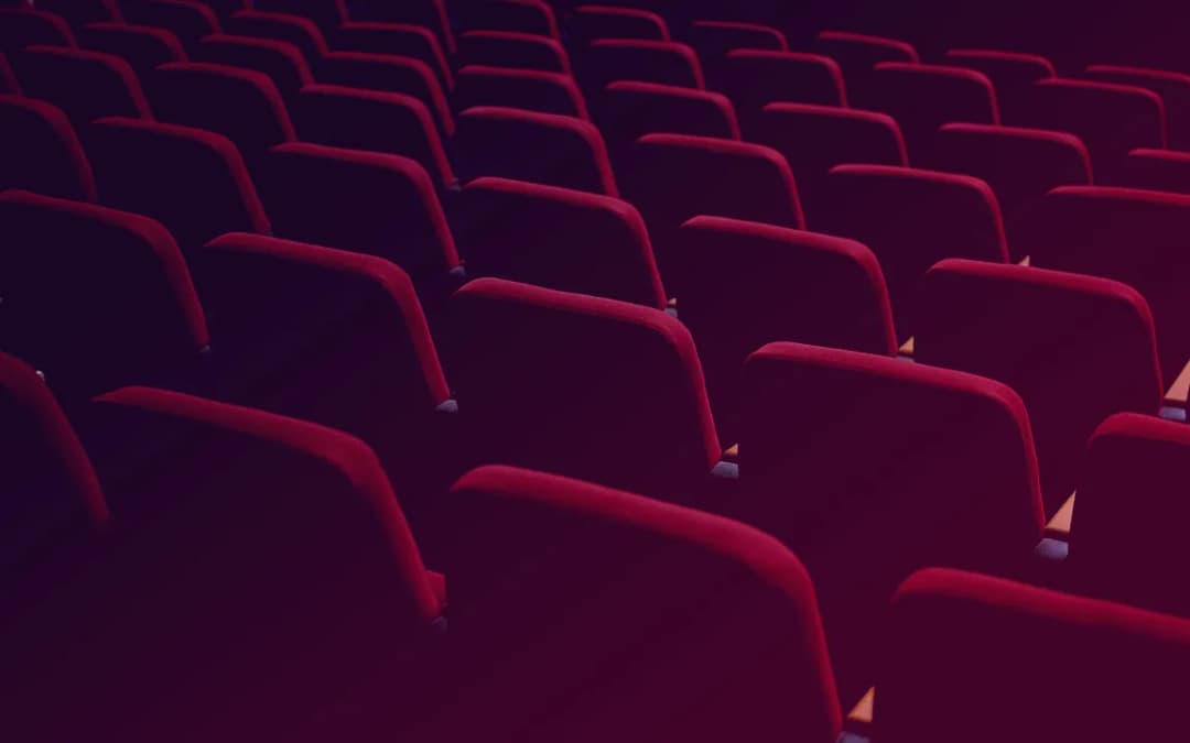 Ile trwa maraton filmowy? Zaskakujące fakty o jego długości