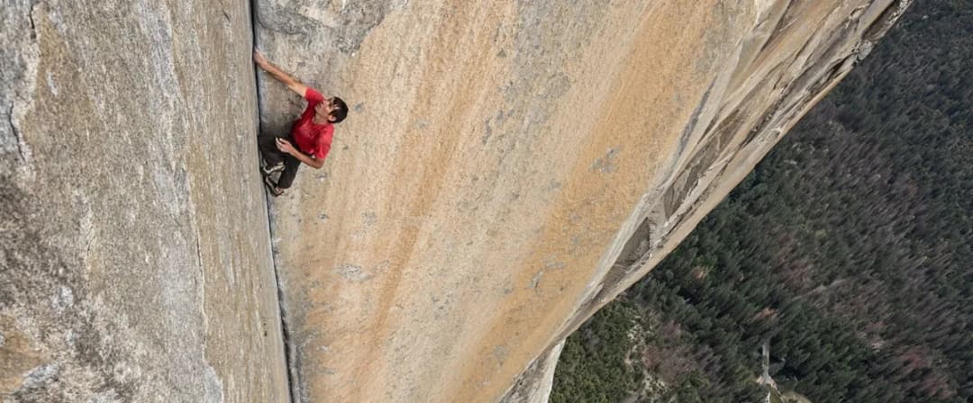 Filmy o alpinistach, które poruszają i inspirują do wspinaczki