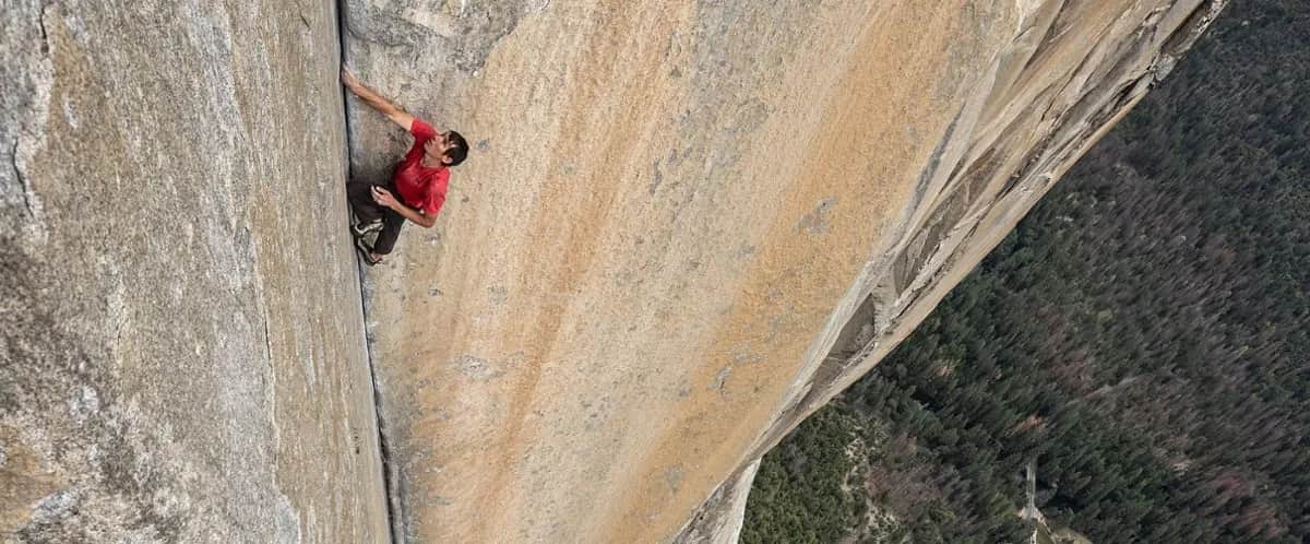 Filmy o alpinistach, które poruszają i inspirują do wspinaczki