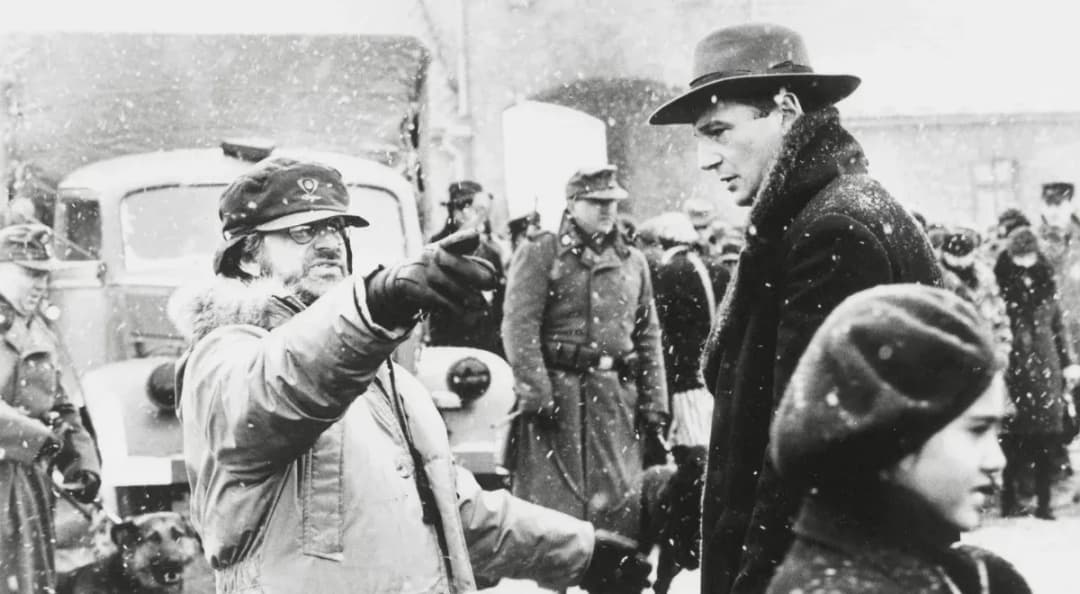 Steven Spielberg jako reżyser Listy Schindlera - jego wpływ na film